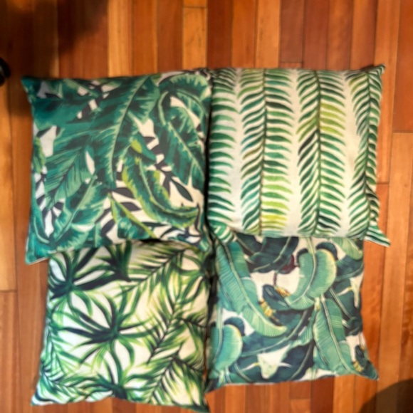 Tropical Green Leaf Pillow Cases - Picture 2 of 6